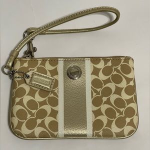Coach wristlet small size